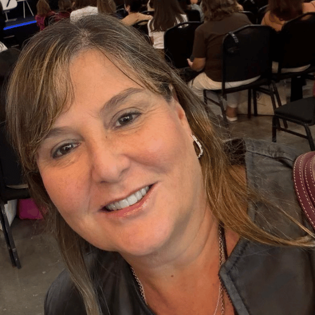 Foto de Betina Sguario Moreschi Antônio